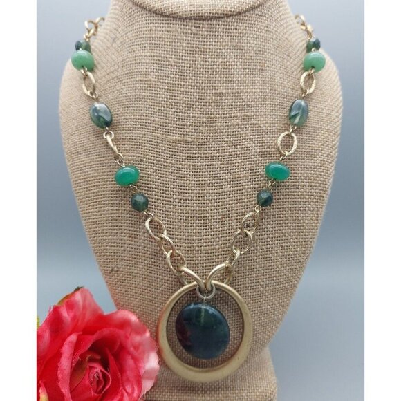 Lia Sophia Gold Tone & Green Chunky Chain Pendant Necklace Statement Boho 18" - Picture 3 of 9